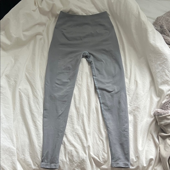 Alphalete Pants - Alphalete Grey Leggings